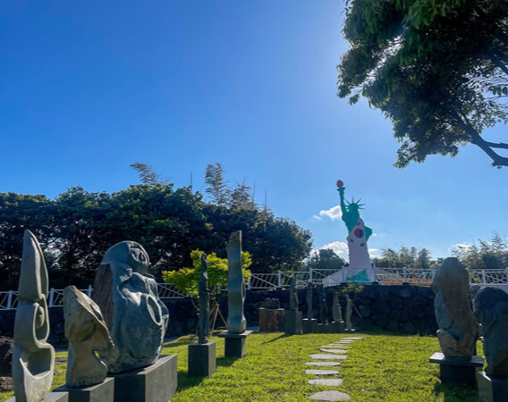 제주도 가볼만한곳 10곳&amp;#44; 제주도 가볼만한곳&amp;#44; 제주도 갈만한곳&amp;#44; 제주도 여행&amp;#44; 제주도&amp;#44; 제주도 추천 여행지&amp;#44; 제주도 추천 관광지&amp;#44; 제주도 박물관&amp;#44; 제주도 추천&amp;#44; 신화월드&amp;#44; 피규어뮤지엄&amp;#44; 헬로키티아일랜드&amp;#44; 981파크&amp;#44; 소인국테마파크&amp;#44; 테디베어뮤지엄&amp;#44; 메이즈랜드&amp;#44; 에코랜드