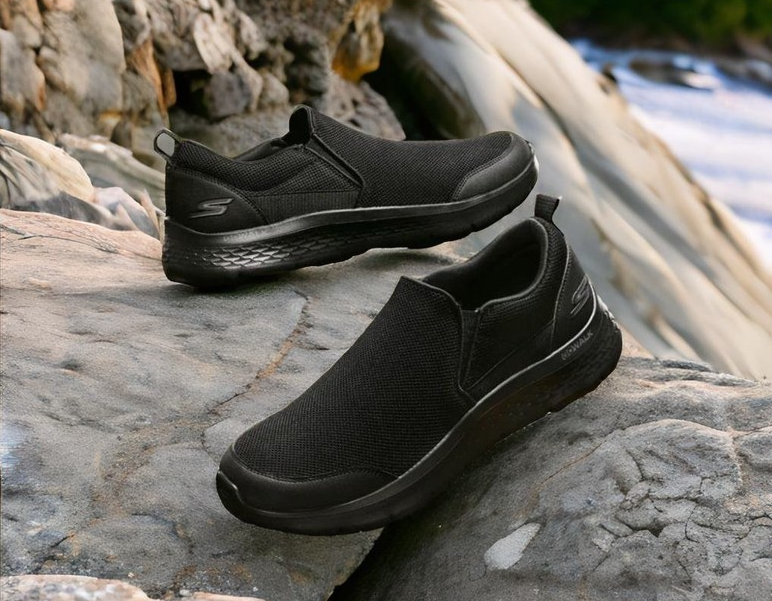 스케쳐스 고워크 아치핏