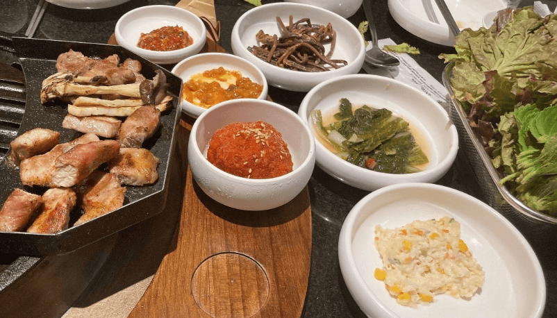 토밥즈 토요일은 밥이 좋아 숙성 돼지고기 천안 맛집