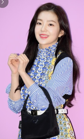 프라다 엠버서더의 저주?