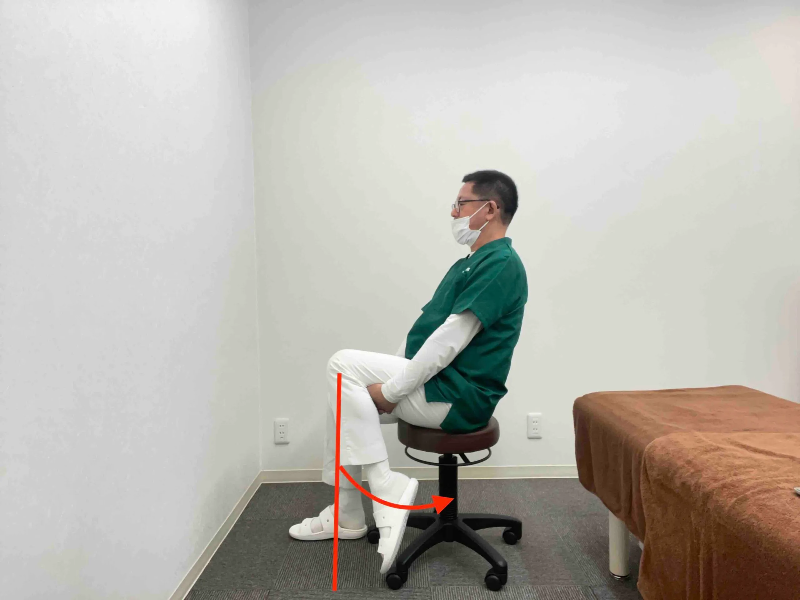 무릎-통증-장거리-운전-후-한-쪽-무릎이-아픈-원인-(무릎-통증-원인과-치료-방법-실제-후기!)