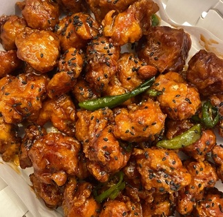 매콤닭강정-확대