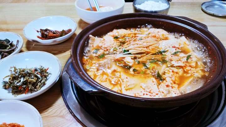 식객 허영만 백반기행 임백천 편 촌두부전골 들기름 두부구이 순두부 손두부 양구 맛집 소개