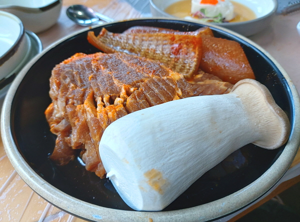 호미락 스테이크 갈비