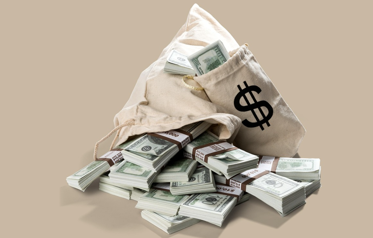 달러가 담긴 봉투