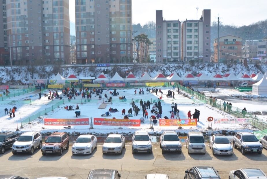 안성 동막골 빙어 축제
