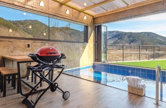 포미스 풀빌라 펜션