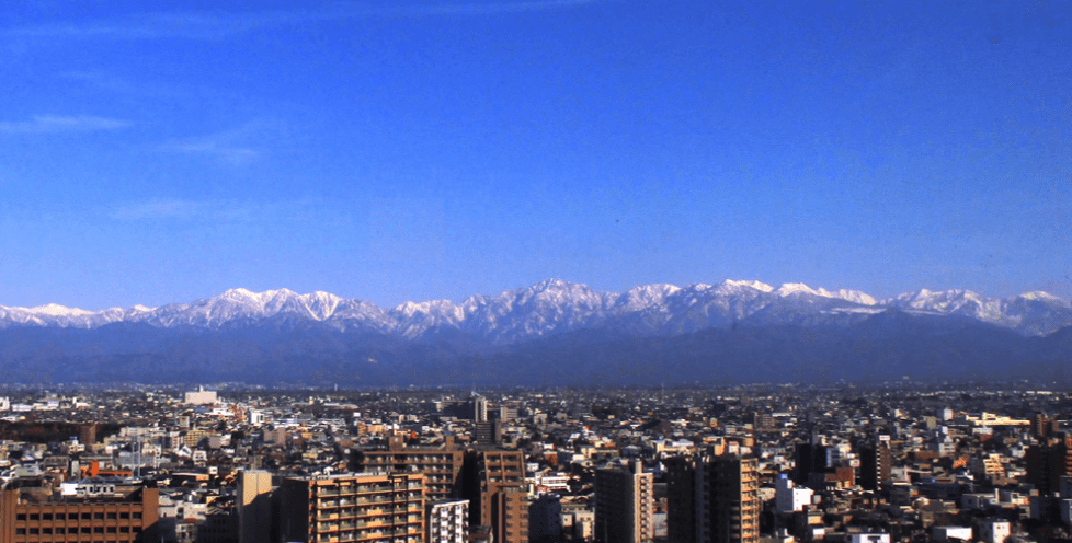 도야마 시청 전망대 히다산맥