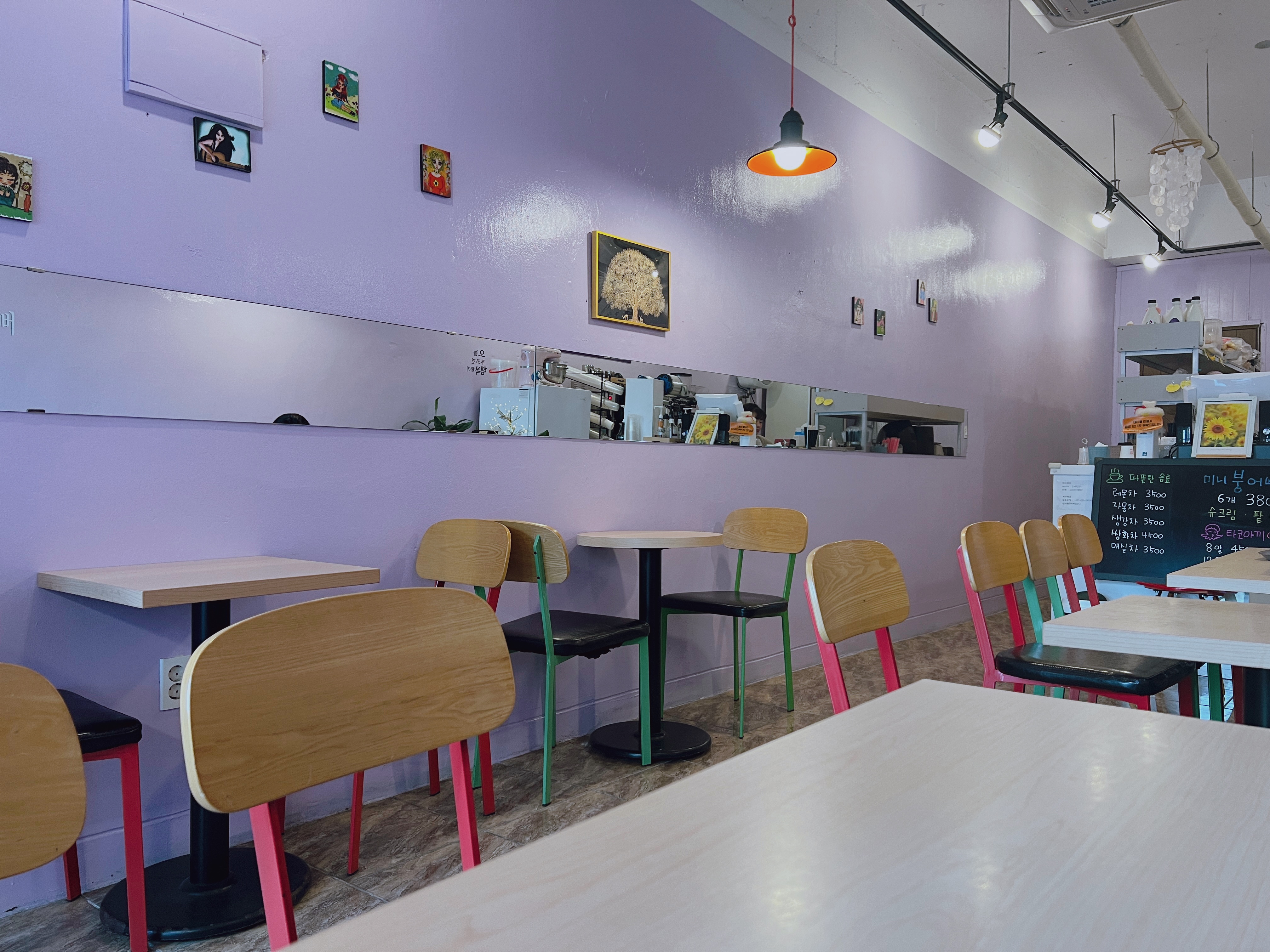 광주 전남대 정문 &#39;카페 201&#39;