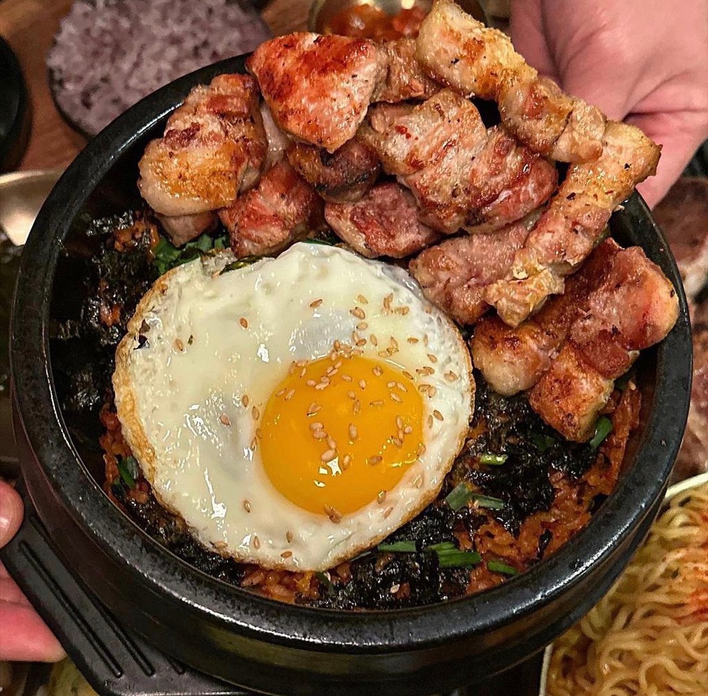 육몽