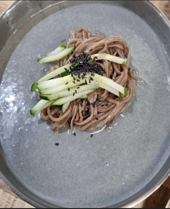 콩순이와메밀총각