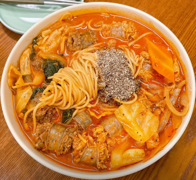 생생정보 퓨전솥밥 퓨전파스타 la갈비솥밥 전복버터솥밥 미나리명란구이솥밥 게장새우솥밥 기다려야 제맛 경기도 고양시 이경양식당