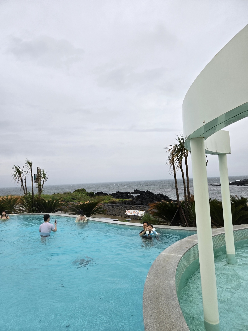 제주 신라스테이 플러스 이호테우