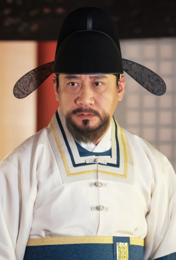 홍천기 등장인물