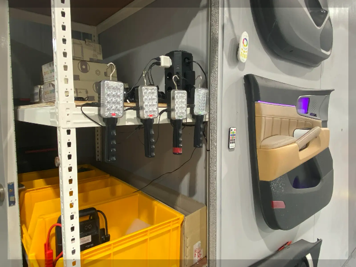 벤츠-E클래스-엠비언트-라이트-튜닝샾-이미지