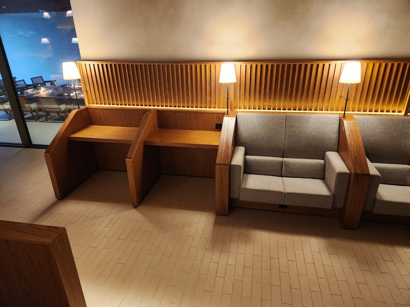 그래픽바이대신