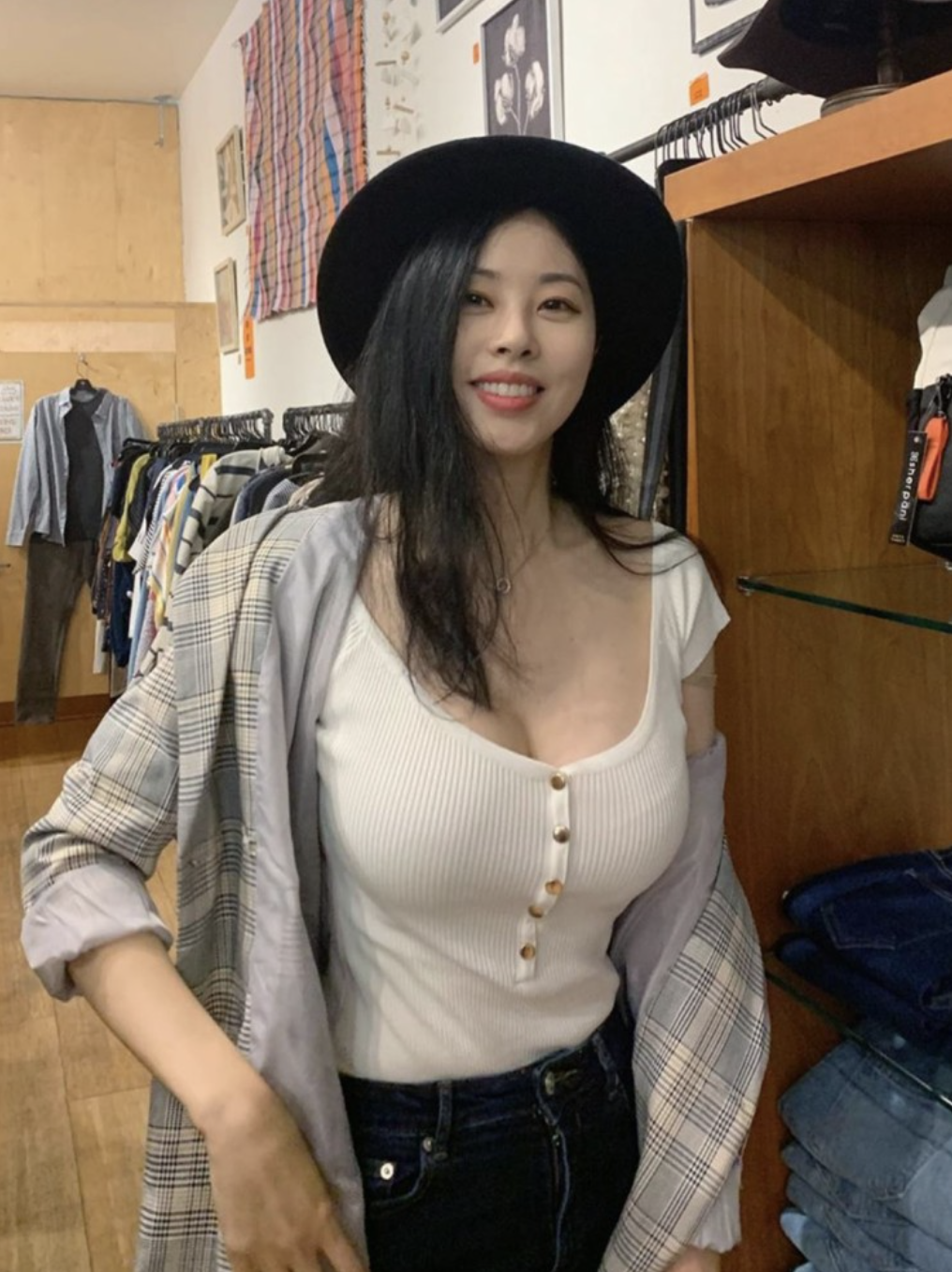 서동주 몸매 볼륨감