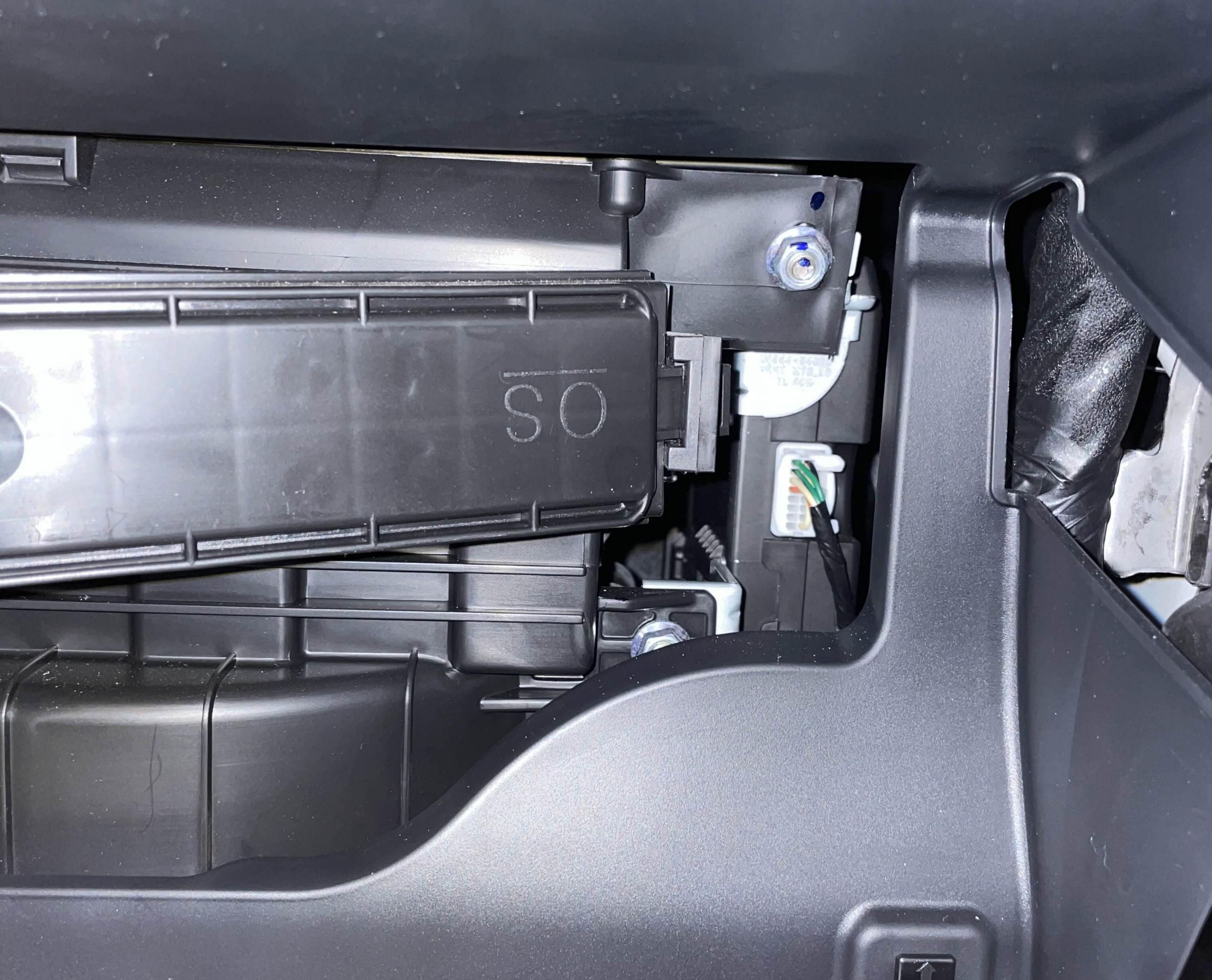 스포티지ql 에어필터 커버 분리