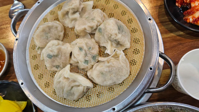 함가네부잣집칼국수전문점-수제만두1인분