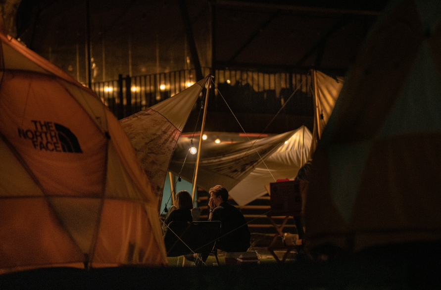 캠핑과 관련된 사진