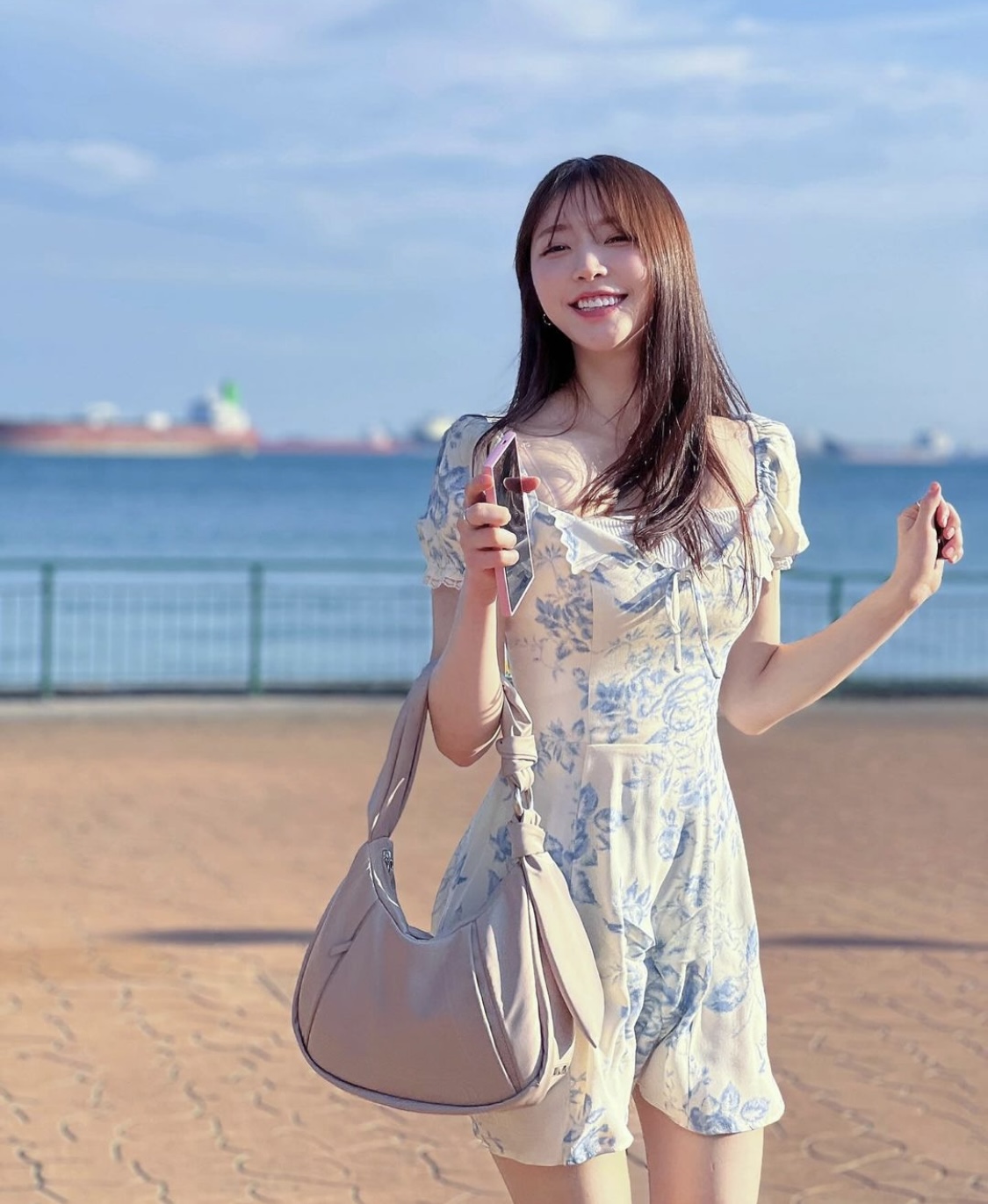 성해은 리포메이션원피스