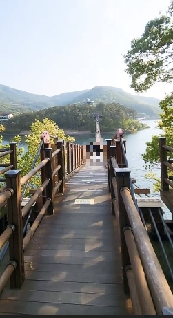 마장호수 출렁다리