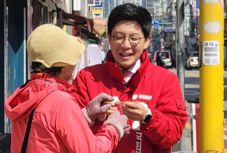 국민의힘 김병민 후보 광진갑 여론조사 지지율