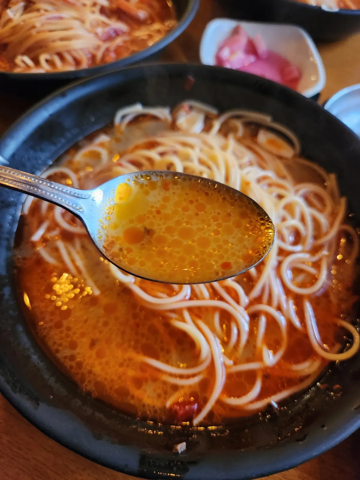 은평뉴타운-맛집-구파발-파스타-매콤한-해장파스타-버섯-바지락페페론치노-칼칼한-국물