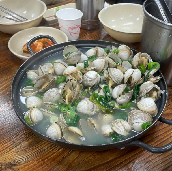 오씨 칼국수 조개 전골