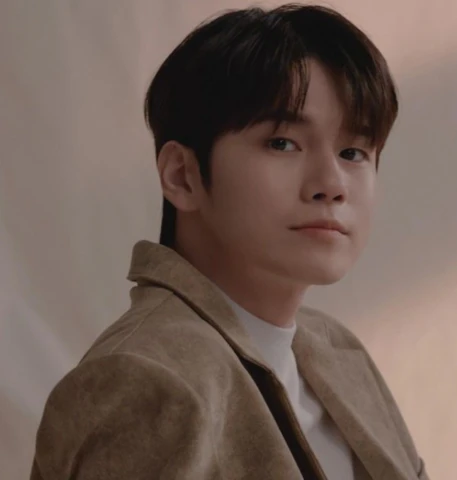 배우 옹성우 프로필 나이 키 MBTI 고향 드라마 강남순