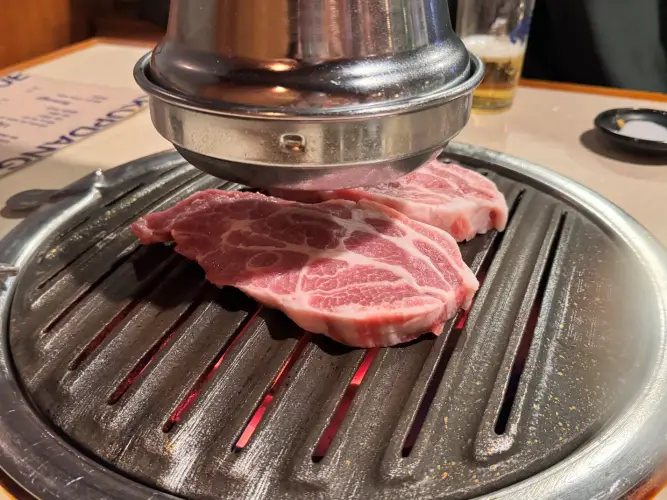 KOKUMI pork shoulder (moksal)