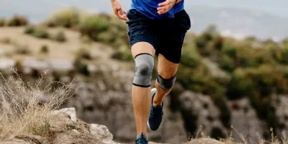 노인 무릎보호대 이미지사진