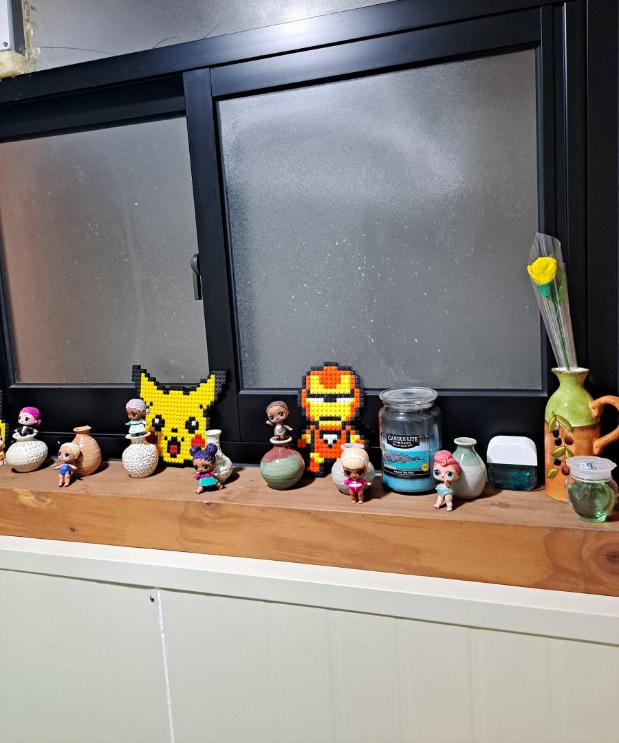 사발떡볶이 화장실 인형들