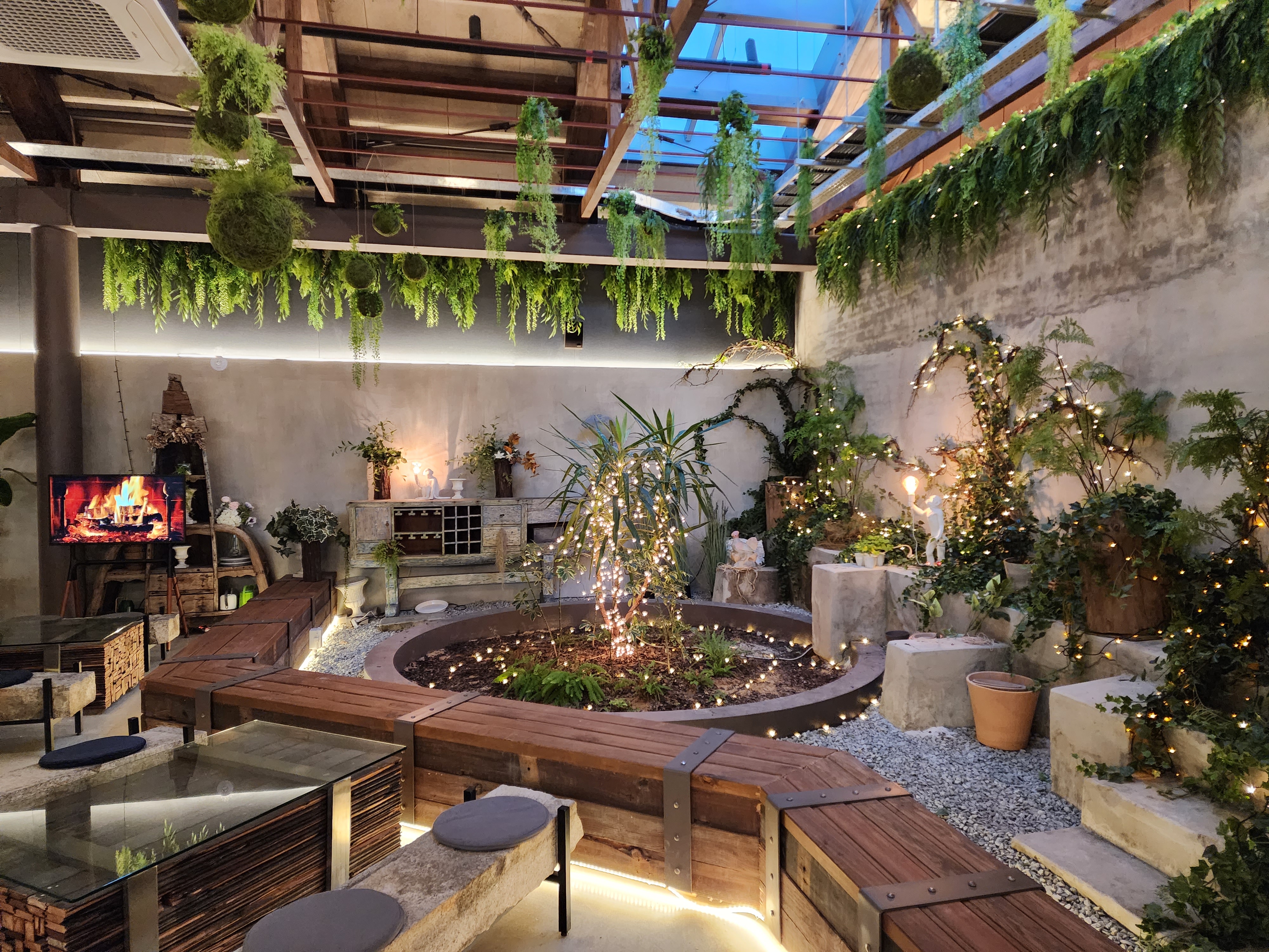 헤이다 카페 내부