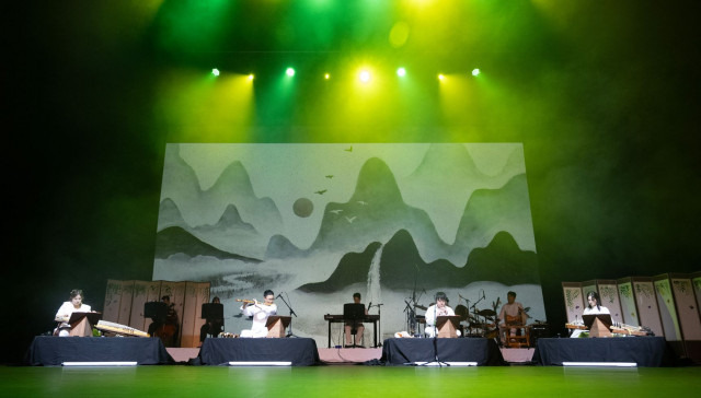 문화적 혼종: 동서양 엔터테인먼트의 융합