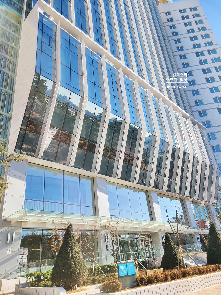 한강뷰 호캉스 호텔 나루 서울 엠갤러리 부아쟁 레스토랑 인피니티풀 추천