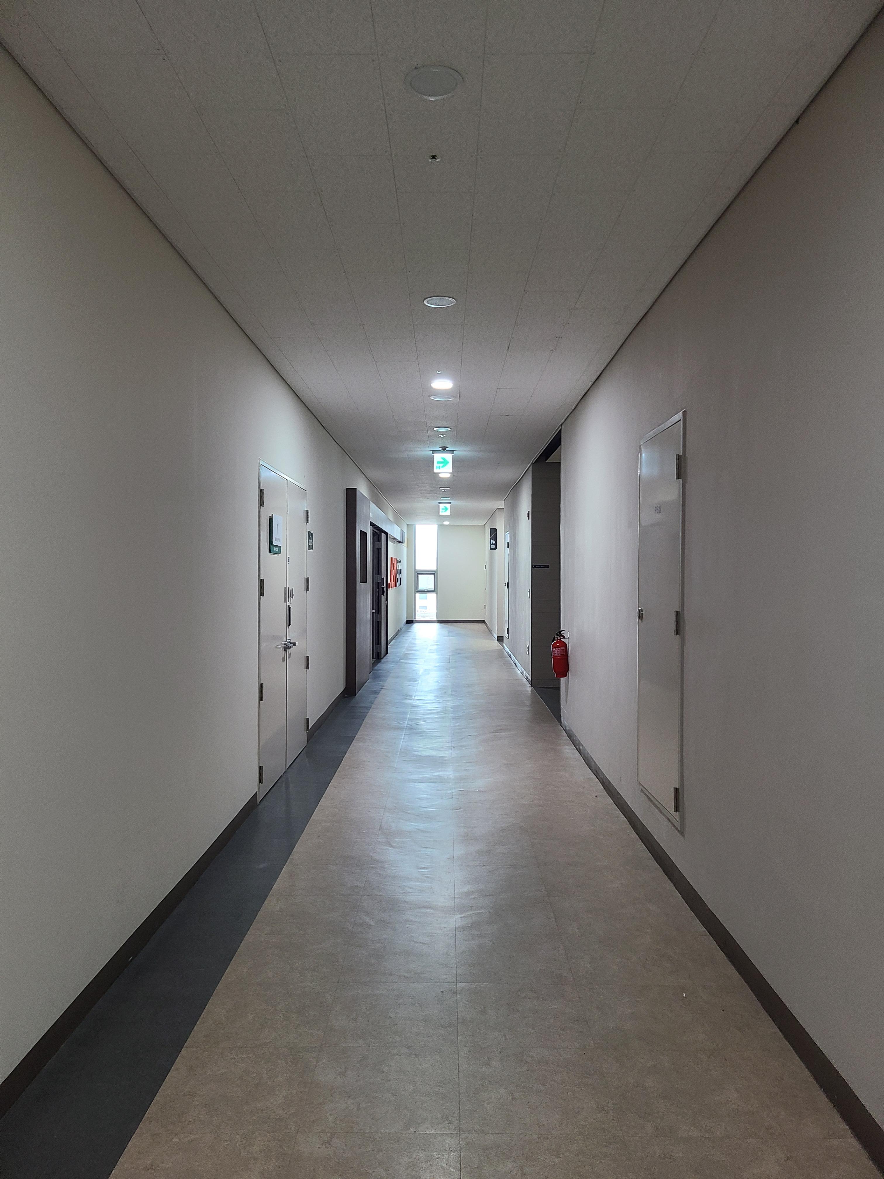 광교 우미뉴브 섹션오피스8