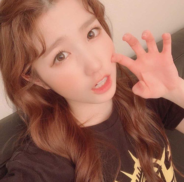 아이즈원 혼다히토미 고화질 몸매 아이즈원 혼다히토미 고화질 몸매