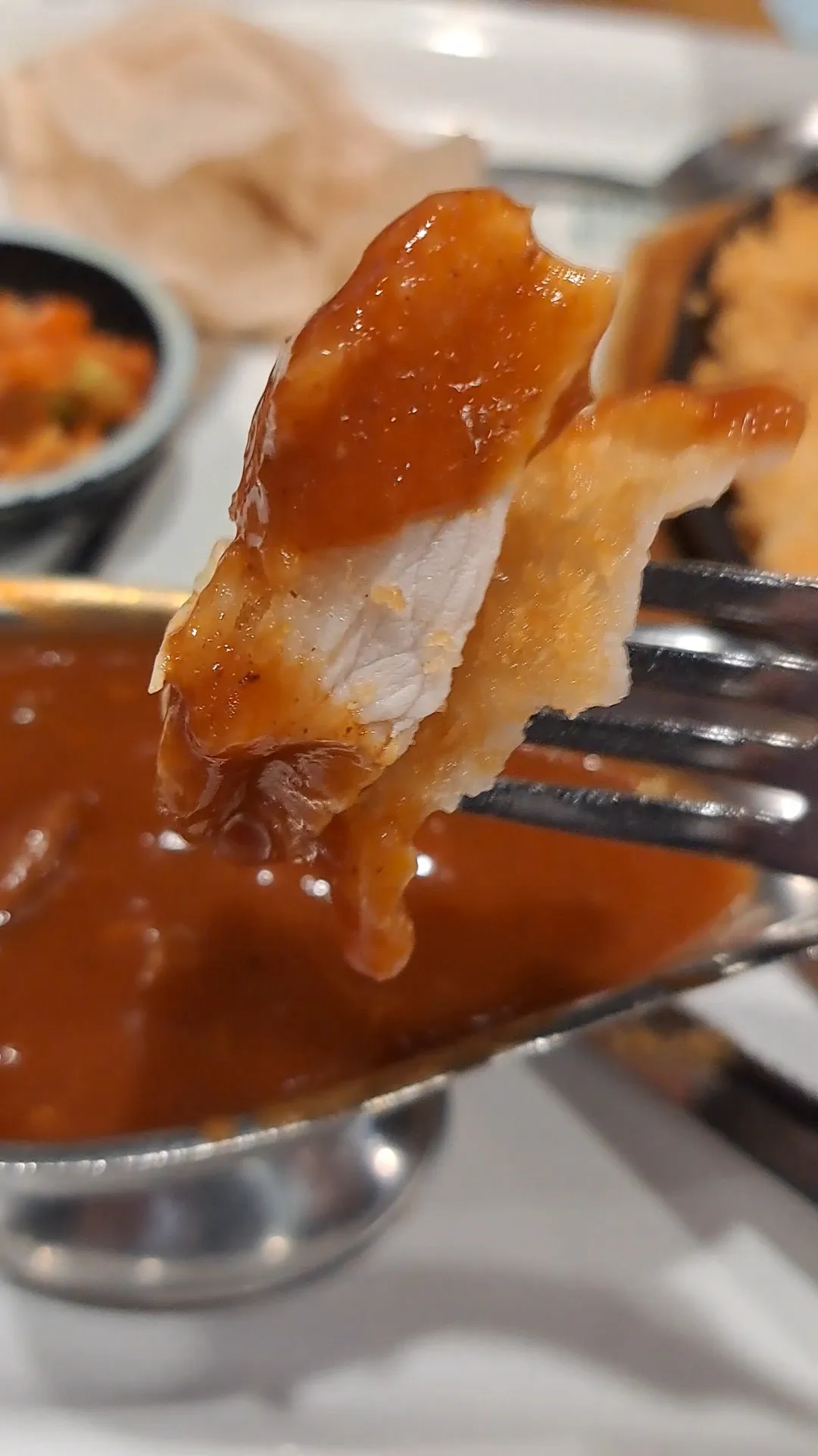 대전-성심당-테라스키친-치킨까스-오므라이스-초등아이-회오리-메뉴-소스