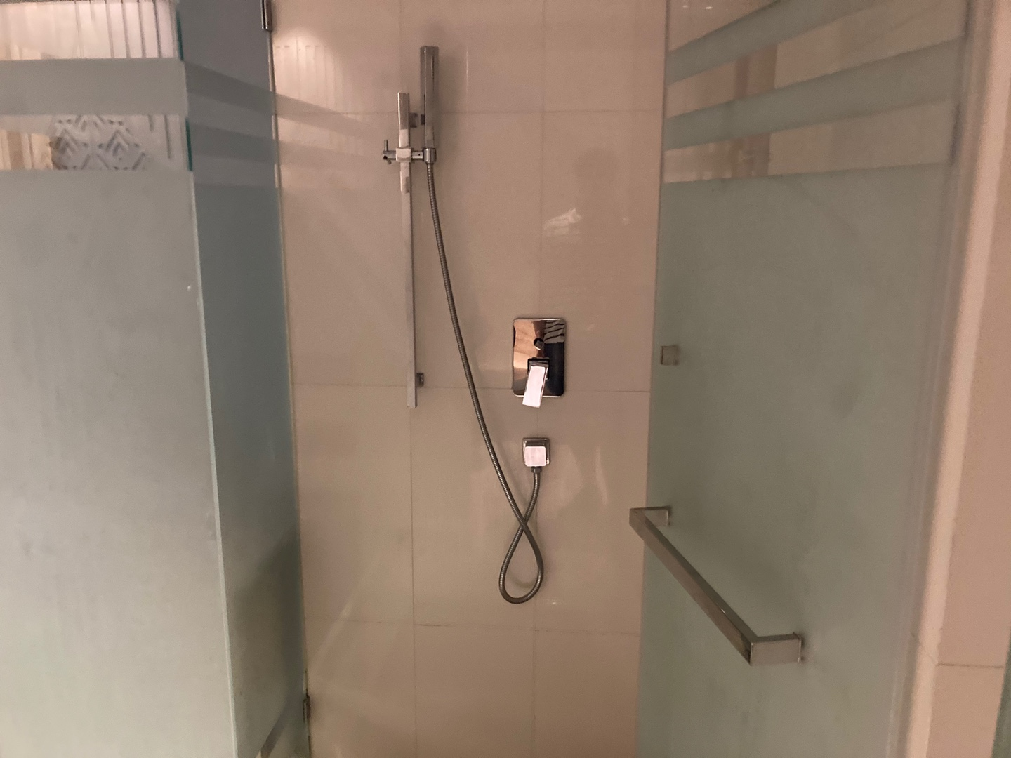 푸켓여행-빠통비치-가성비-숙소-beyond patong