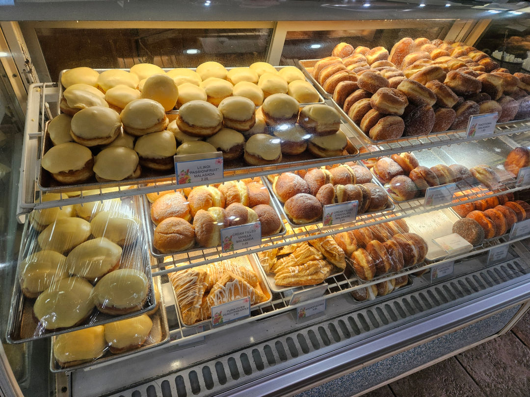 푸날루우 베이크샵 말라사다 도넛