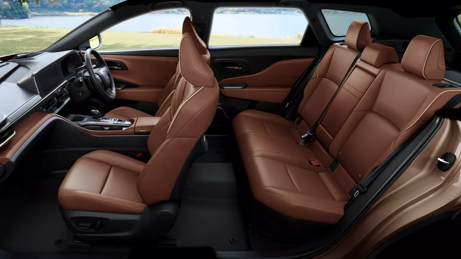 토요타 크라운 에스테이트 이미지