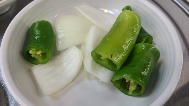 오가네소머리국밥-밑반찬