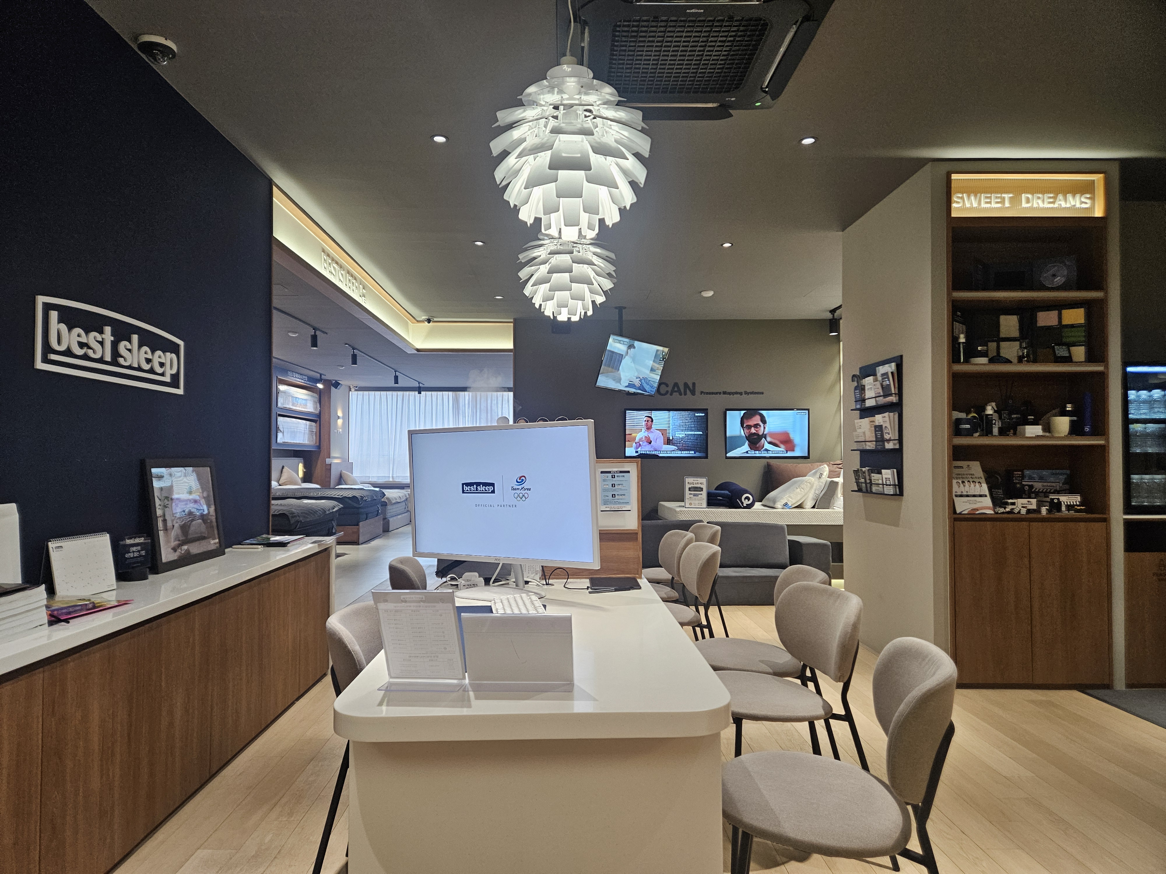 베스트슬립 명동 쇼룸 방문 후 침대 구매 후기