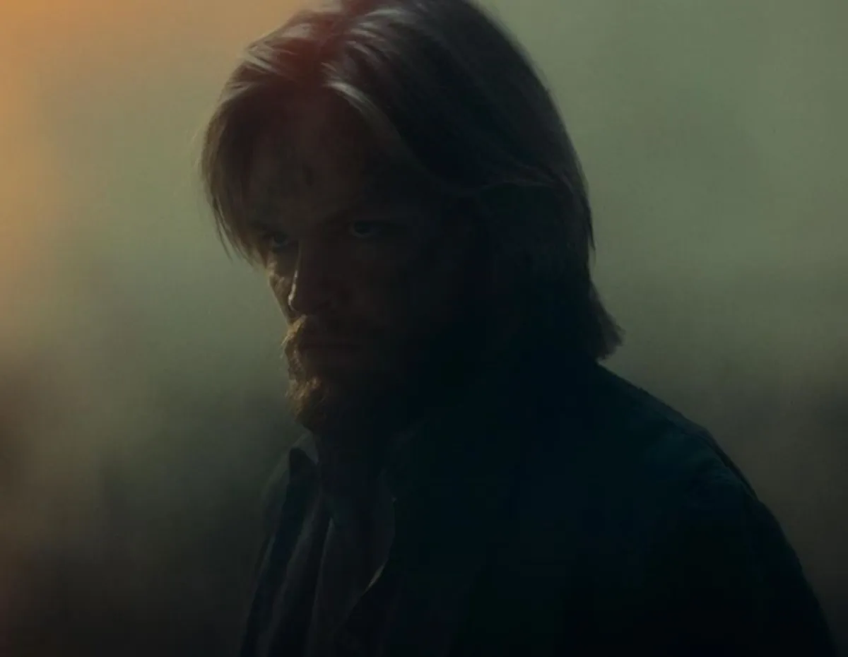 토르-크로즈업-전쟁신-망네