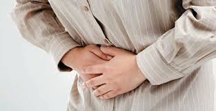 왼쪽 갈비뼈 아래 통증