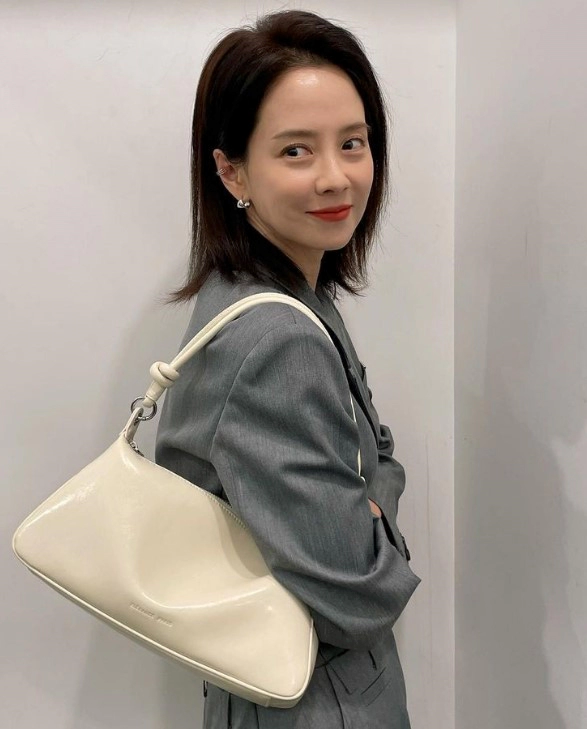 송지효 소속사 소송 준비 근황