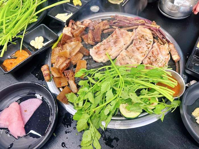 생방송 오늘저녁 김포 미나리삼겹살 맛집