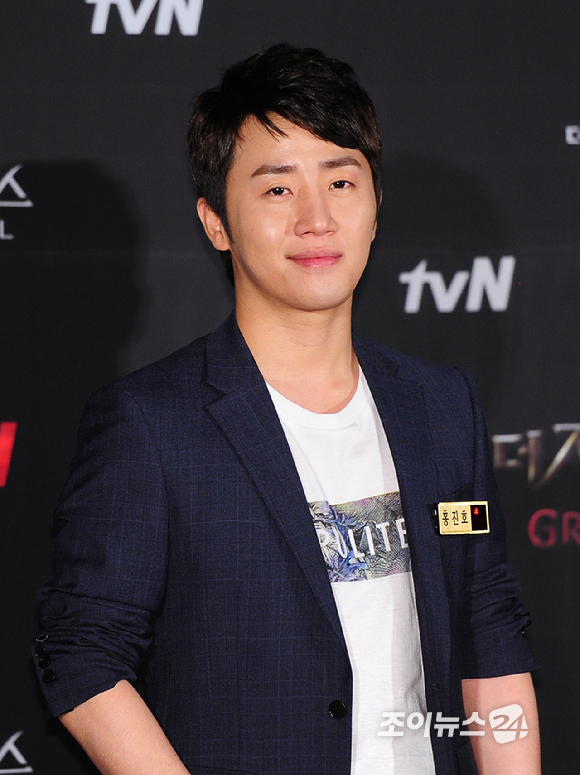 tvN &#39;더 지니어스 : 그랜드 파이널&#39; 제작발표회에서 홍진호가 포즈를 취하고 있다. [사진=정소희 기자]