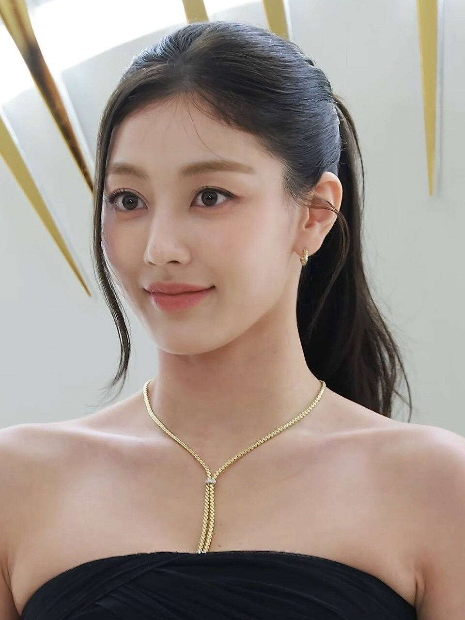 지효 1인 기획사 설립 나이 프로필 키 몸매 학력 고향 총정리｜이밋하우스·JYP 결별·트와이스 활동